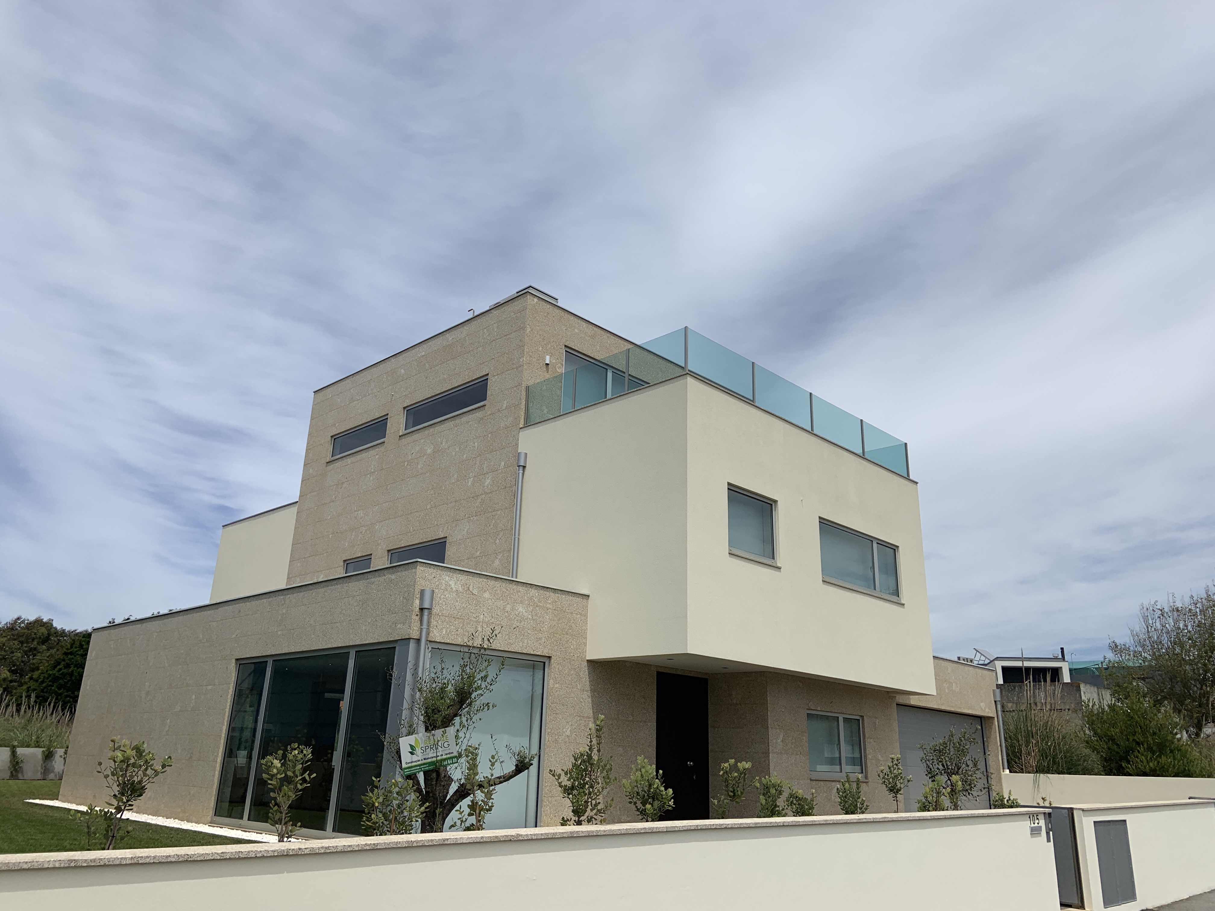 Moradia Isolada T4+1, Gulpilhares e Valadares