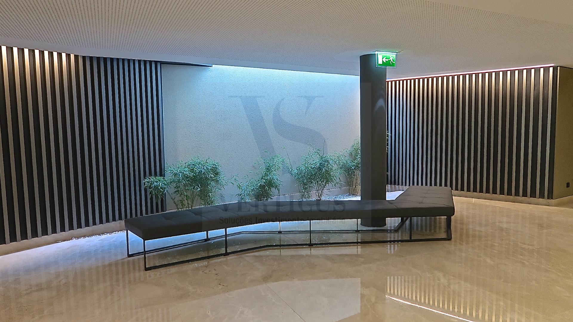 Dehaus, Zona da Foz (Porto)