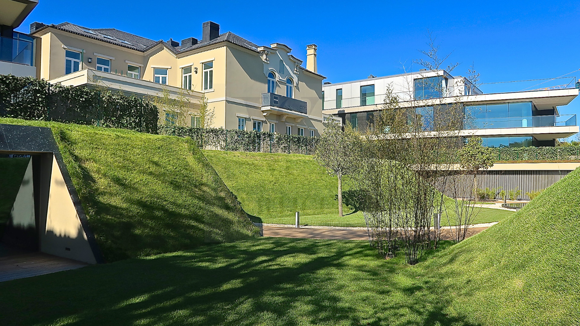 Dehaus, Zona da Foz (Porto)