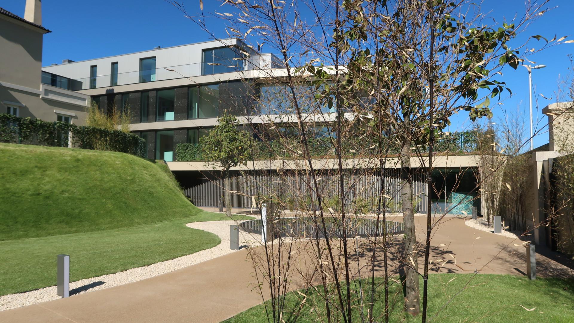 Dehaus, Zona da Foz (Porto)