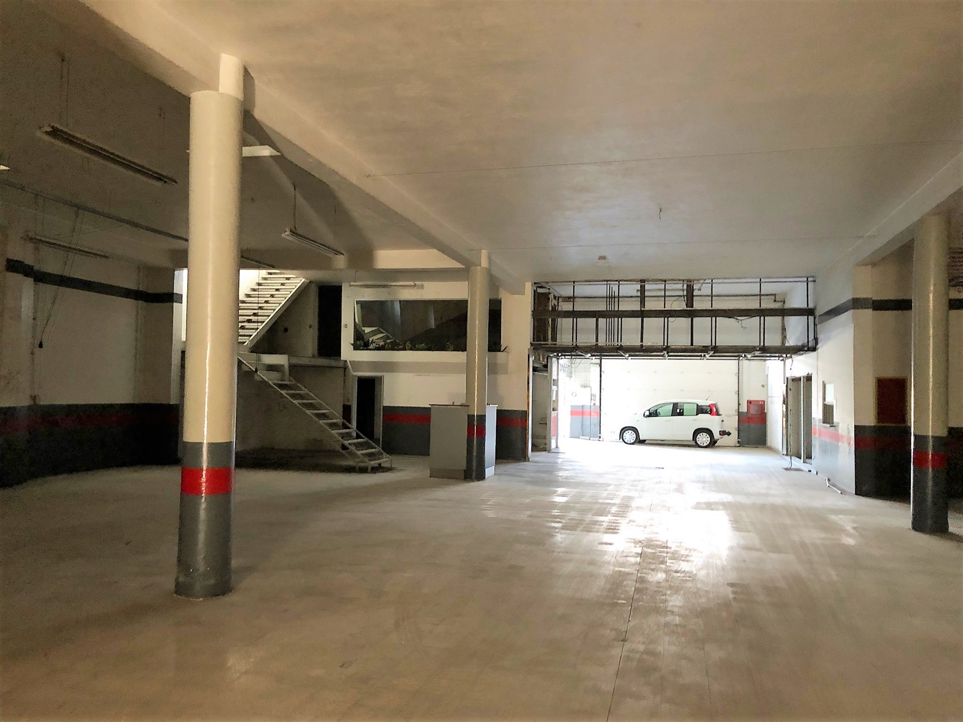 Armazém , São Mamede de Infesta e Senhora da Hora