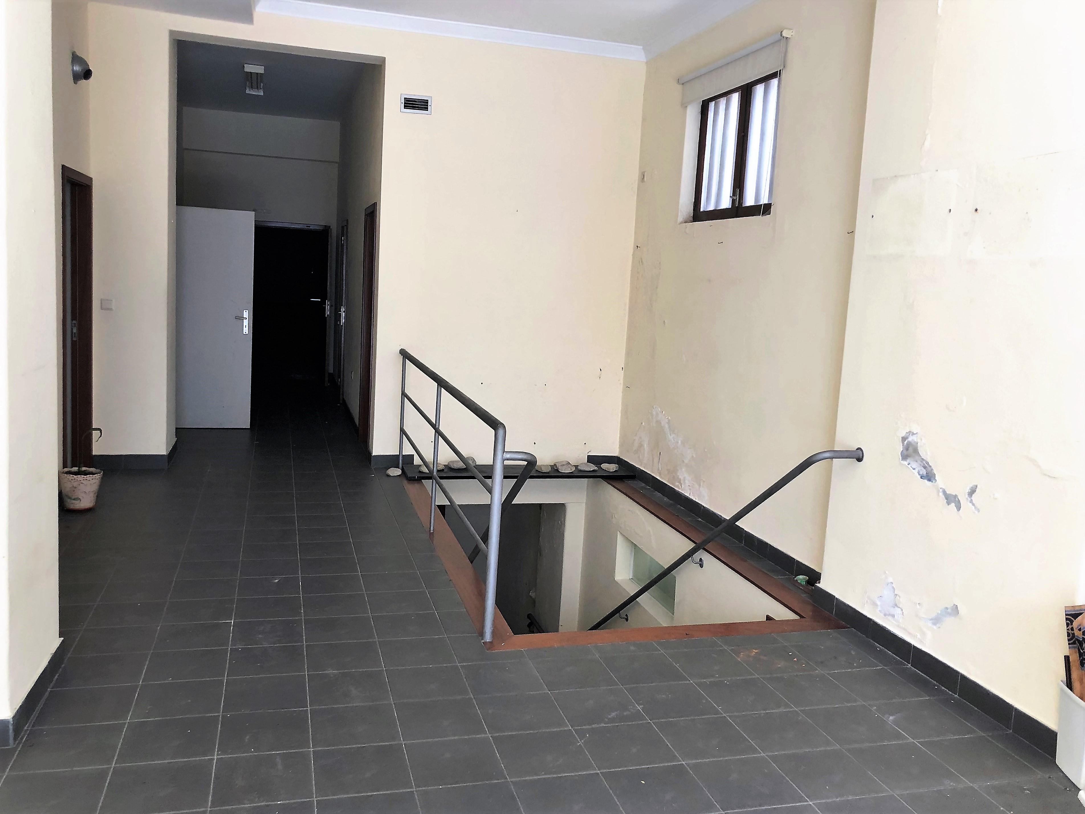 Escritório , Ramalde